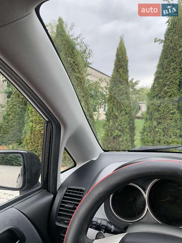 Хетчбек Honda Jazz 2007 в Іллінцях