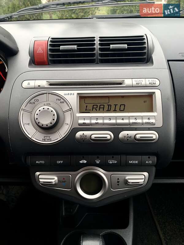 Хетчбек Honda Jazz 2007 в Іллінцях