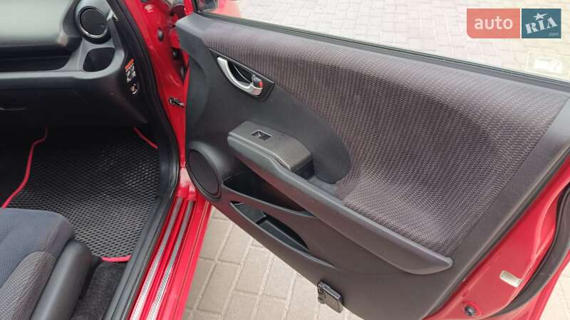 Хэтчбек Honda Jazz 2011 в Житомире фото 15 Хэтчбек Honda Jazz 2011 в Житомире