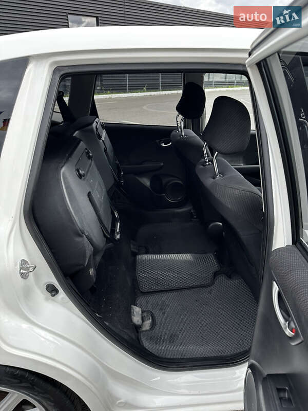 Хетчбек Honda Jazz 2016 в Львові