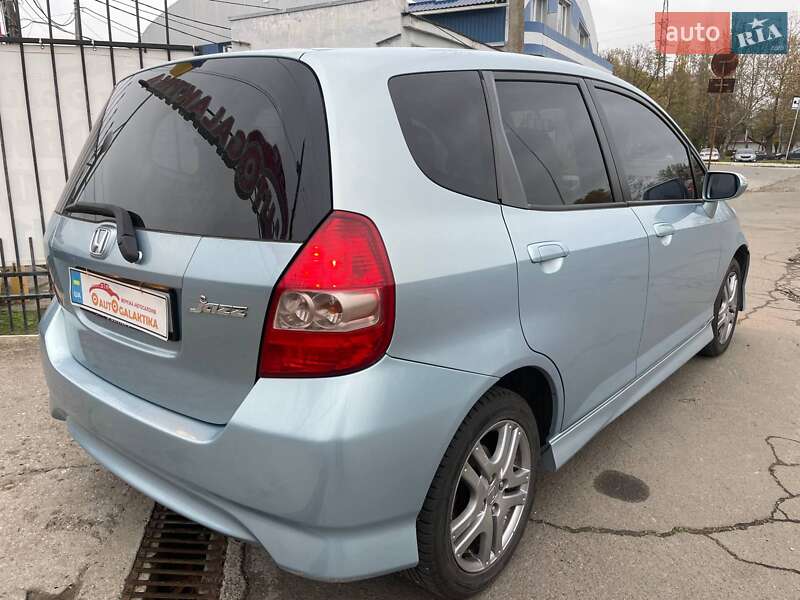 Хэтчбек Honda Jazz 2008 в Николаеве