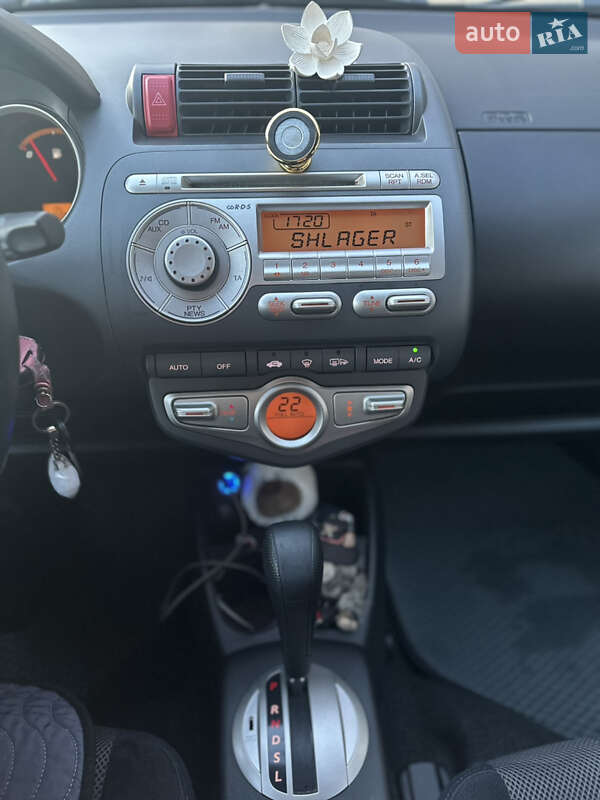 Хэтчбек Honda Jazz 2008 в Киеве