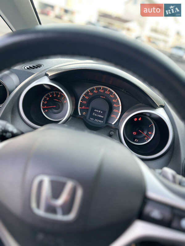 Хэтчбек Honda Jazz 2011 в Калиновке фото 17 Хэтчбек Honda Jazz 2011 в Калиновке