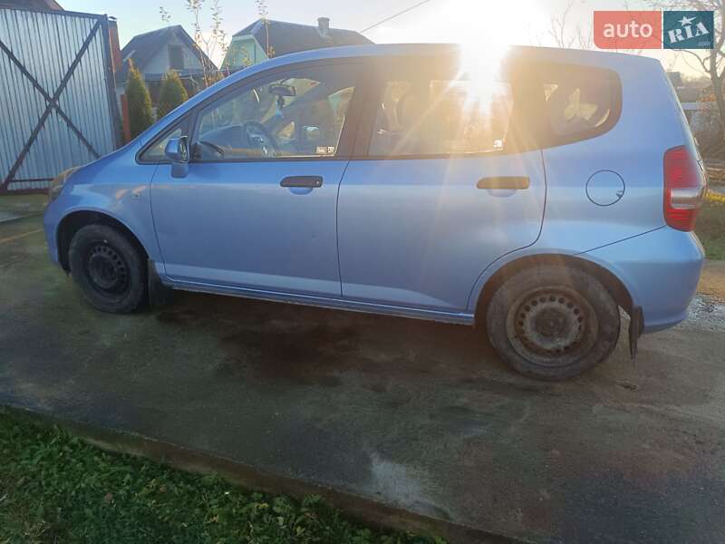 Хетчбек Honda Jazz 2004 в Стрию