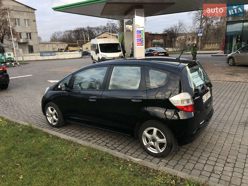 Хэтчбек Honda Jazz 2009 в Чернигове