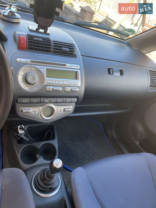 Хетчбек Honda Jazz 2006 в Білій Криниці фото 9 Хетчбек Honda Jazz 2006 в Білій Криниці