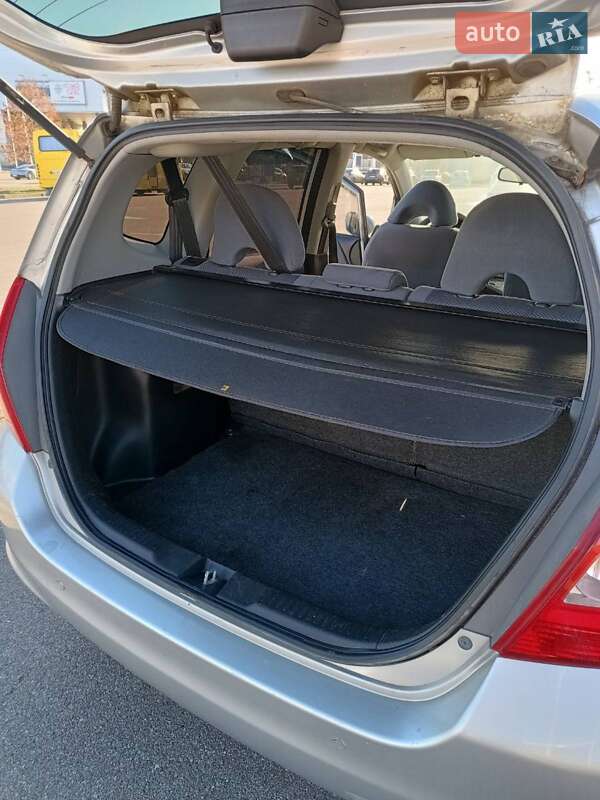 Хэтчбек Honda Jazz 2005 в Киеве фото 18 Хэтчбек Honda Jazz 2005 в Киеве