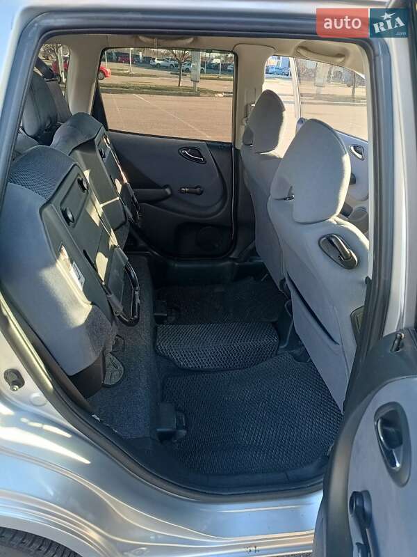 Хэтчбек Honda Jazz 2005 в Киеве фото 8 Хэтчбек Honda Jazz 2005 в Киеве