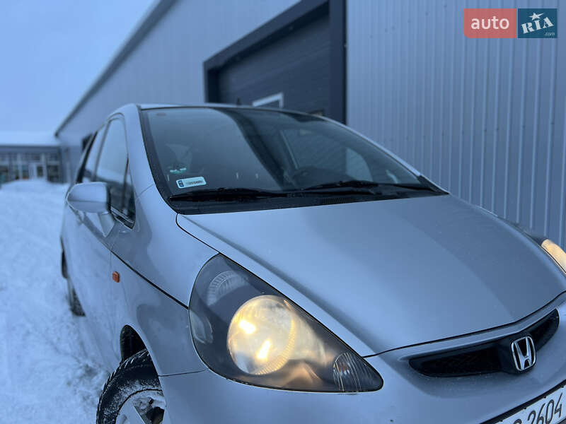 Хэтчбек Honda Jazz 2002 в Жовкве