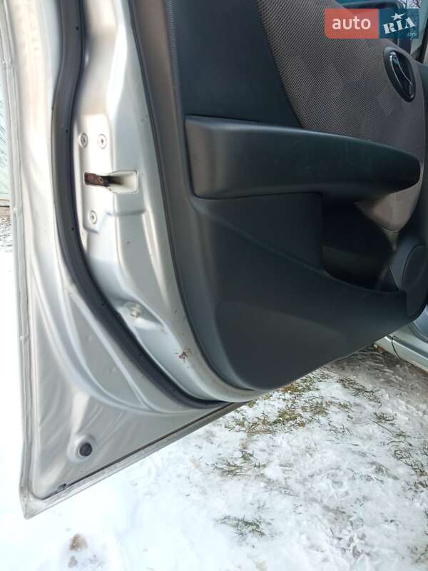 Хетчбек Honda Jazz 2006 в Богородчанах