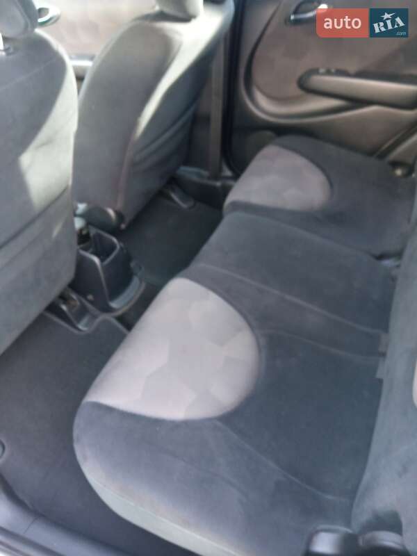 Хетчбек Honda Jazz 2006 в Богородчанах