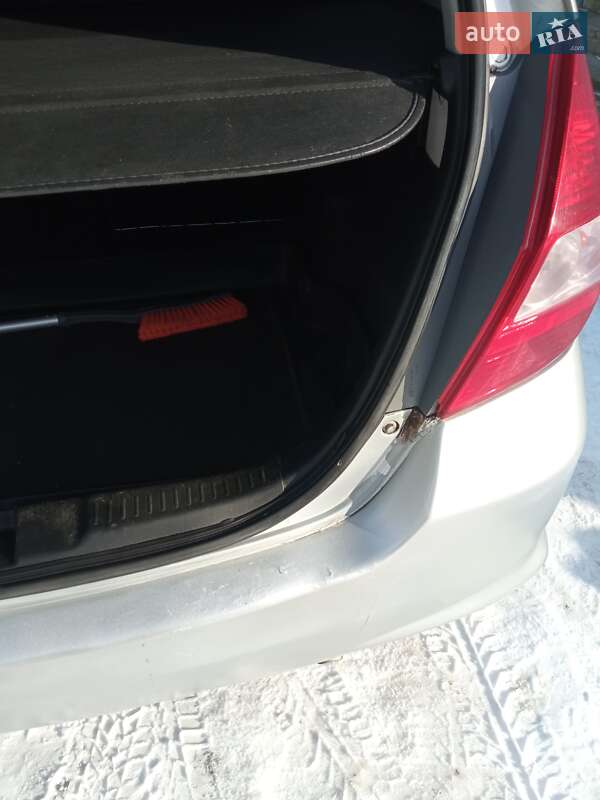 Хетчбек Honda Jazz 2006 в Богородчанах