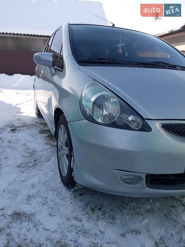 Хетчбек Honda Jazz 2006 в Богородчанах