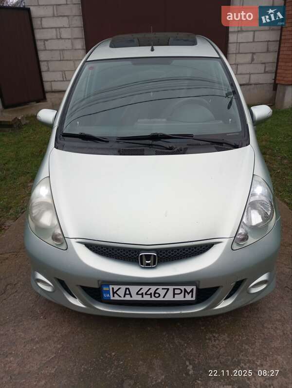 Хэтчбек Honda Jazz 2007 в Киеве