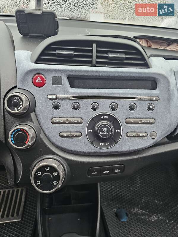 Хэтчбек Honda Jazz 2010 в Киеве