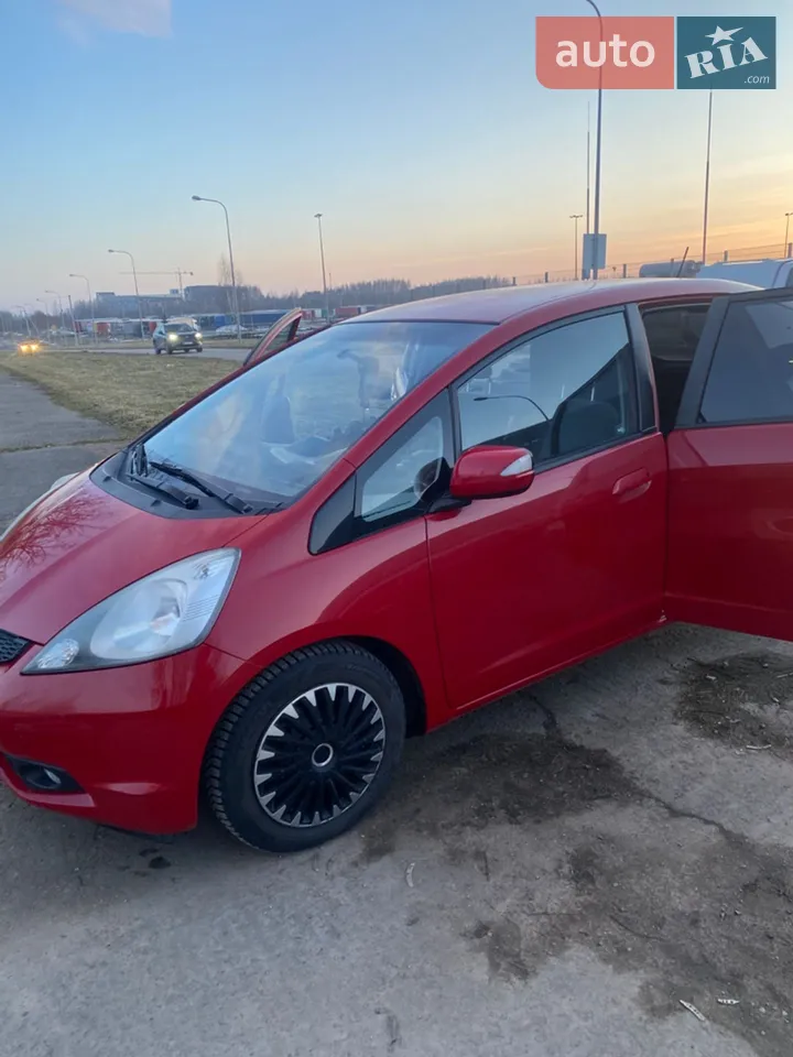 2010 Honda Jazz - мініатюра 22