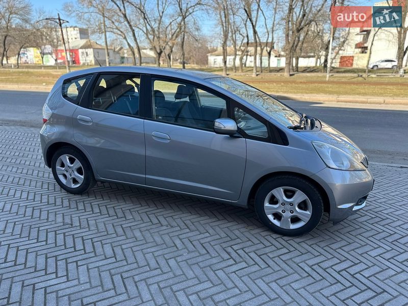 Хэтчбек Honda Jazz 2010 в Николаеве