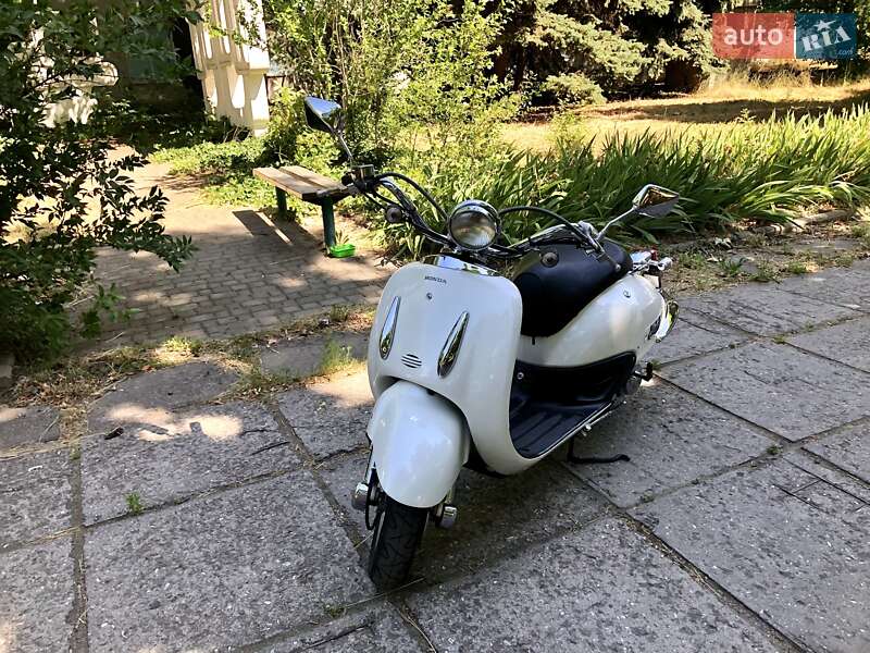 Грузовые мотороллеры, мотоциклы, скутеры, мопеды Honda Joker 50 AF-42 1997 в Одессе