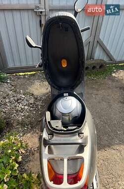 Скутер Honda Lead 100 2001 в 