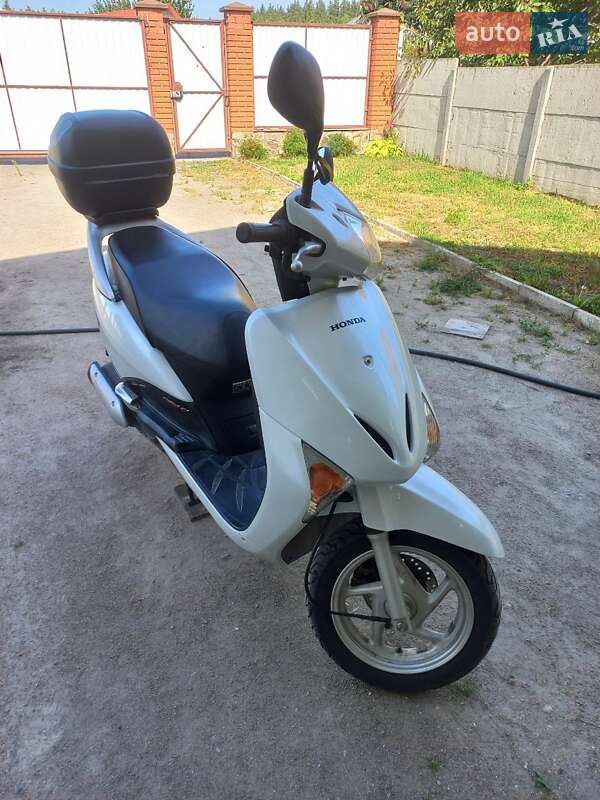 Мопеды Honda Lead 110 JF-19 2010 в Мотовиловке фото 2 Мопеды Honda Lead 110 JF-19 2010 в Мотовиловке