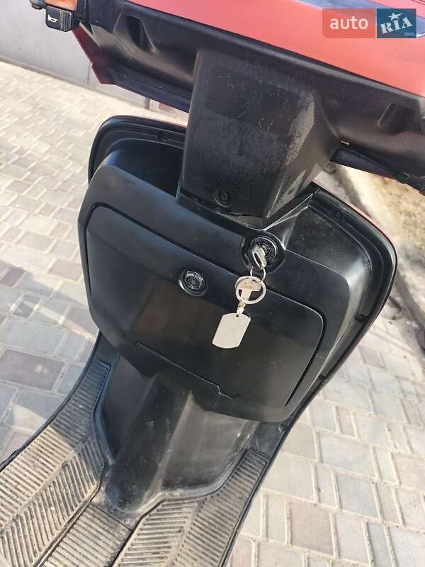 Макси-скутер Honda Lead 50 AF-20 1982 в Николаеве