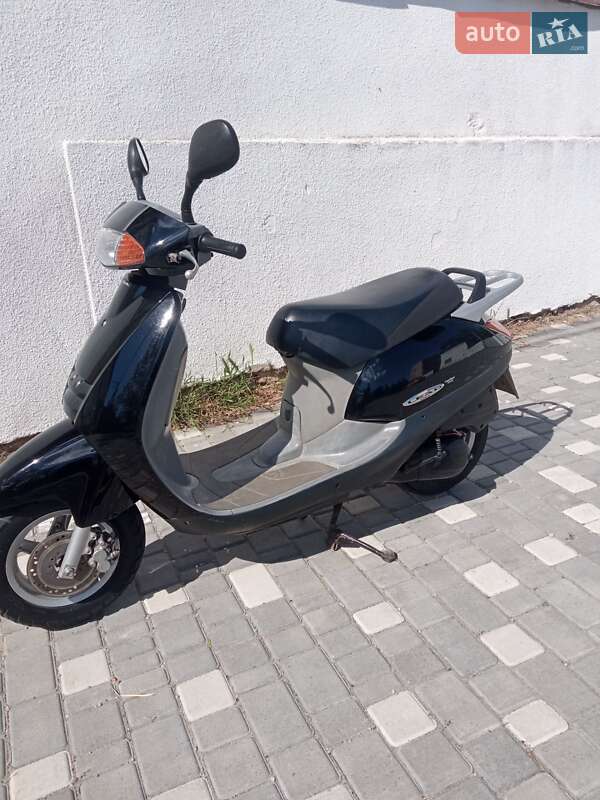 Скутер Honda Lead 50 AF 48 2003 в Белгороде-Днестровском фото Скутер Honda Lead 50 AF 48 2003 в Белгороде-Днестровском