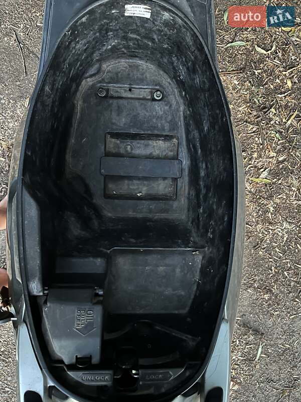 Грузовые мотороллеры, мотоциклы, скутеры, мопеды Honda Lead 50 AF 48 2002 в Никополе