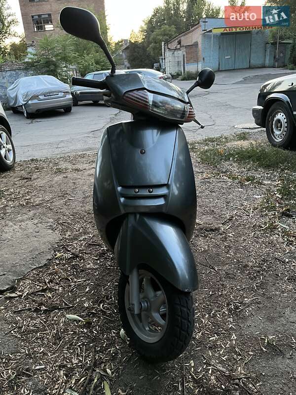 Грузовые мотороллеры, мотоциклы, скутеры, мопеды Honda Lead 50 AF 48 2002 в Никополе