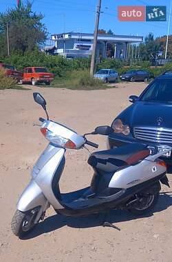 Скутер Honda Lead 50 AF 48 2002 в Кам'янець-Подільському