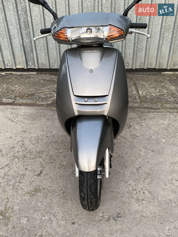 Мопеды Honda Lead 50 AF 48 2000 в Умани