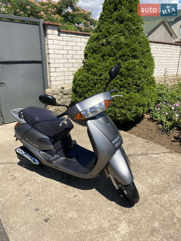 Мопеды Honda Lead 50 AF 48 2001 в Одессе