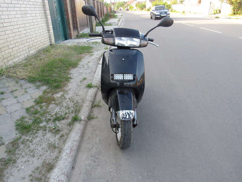 Макси-скутер Honda Lead 90 1999 в 