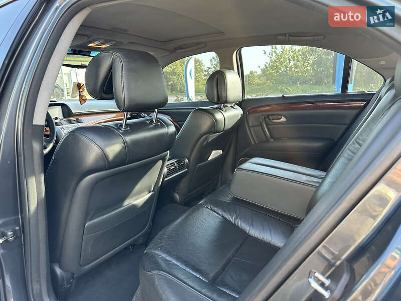 Седан Honda Legend 2006 в Ужгороде