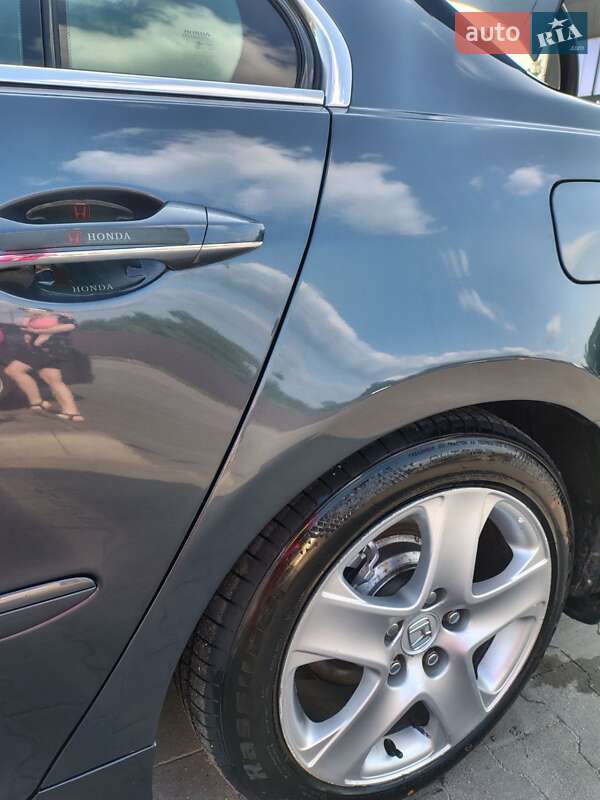 Седан Honda Legend 2006 в Борисполе