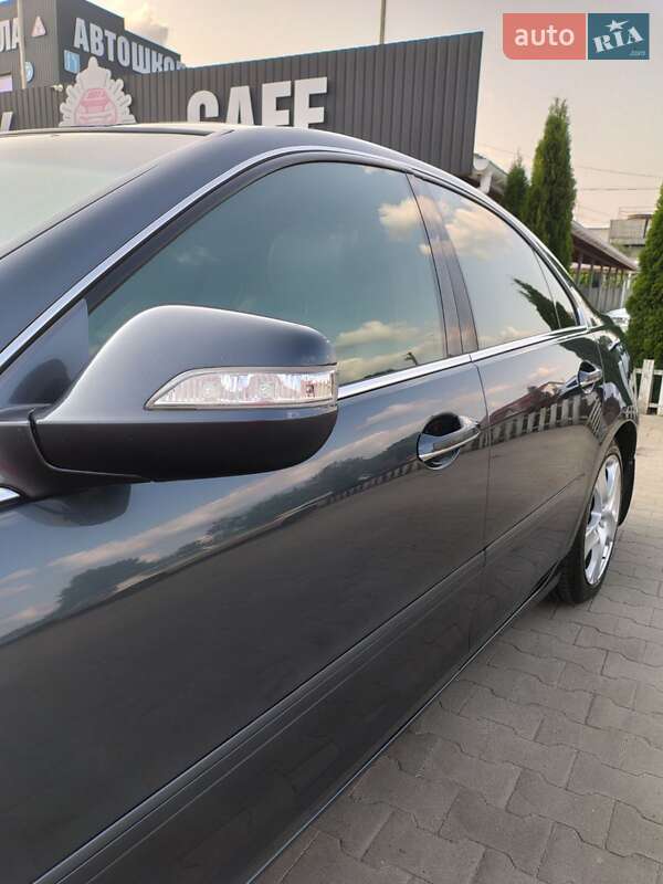 Седан Honda Legend 2006 в Борисполе