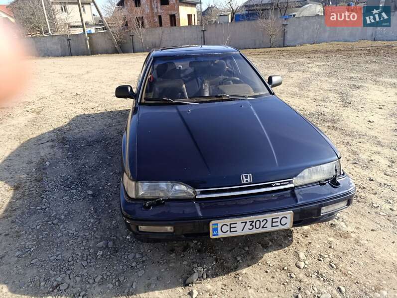Купе Honda Legend 1991 в Чернівцях