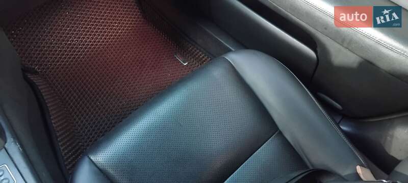 Седан Honda Legend 2006 в Броварах