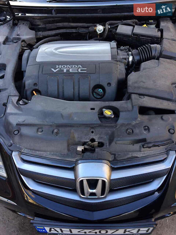 Седан Honda Legend 2006 в Ірпені