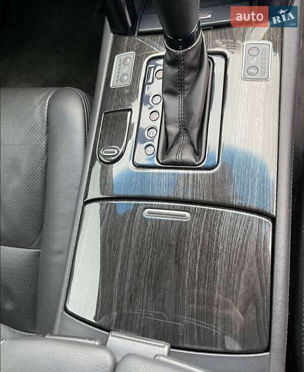 Седан Honda Legend 2009 в Львове