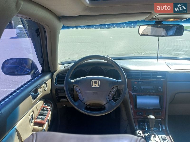 Седан Honda Legend 2000 в Львове