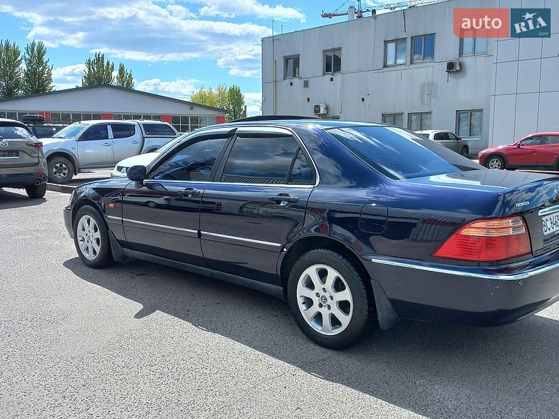 Седан Honda Legend 2000 в Львове