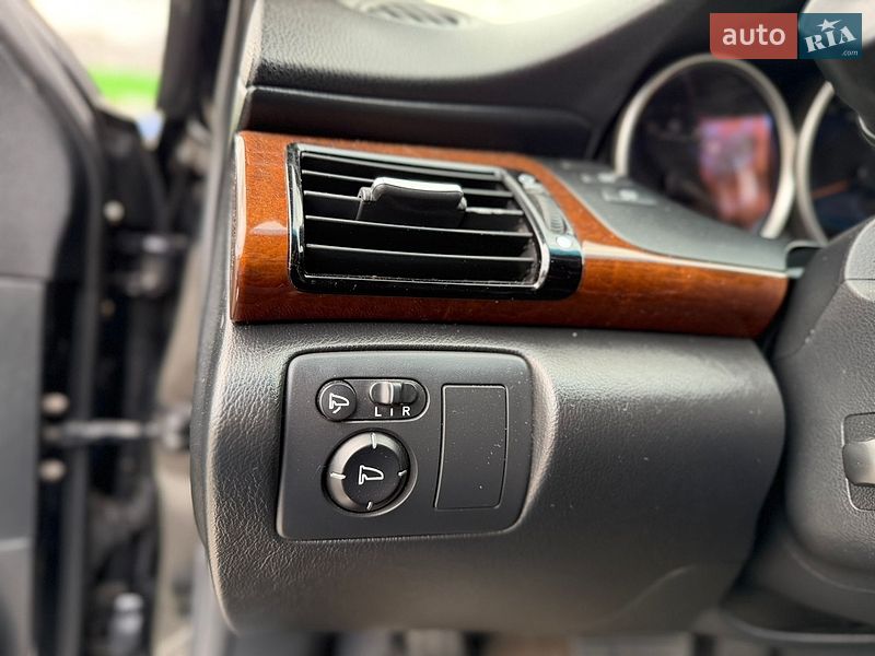 Седан Honda Legend 2006 в Одессе