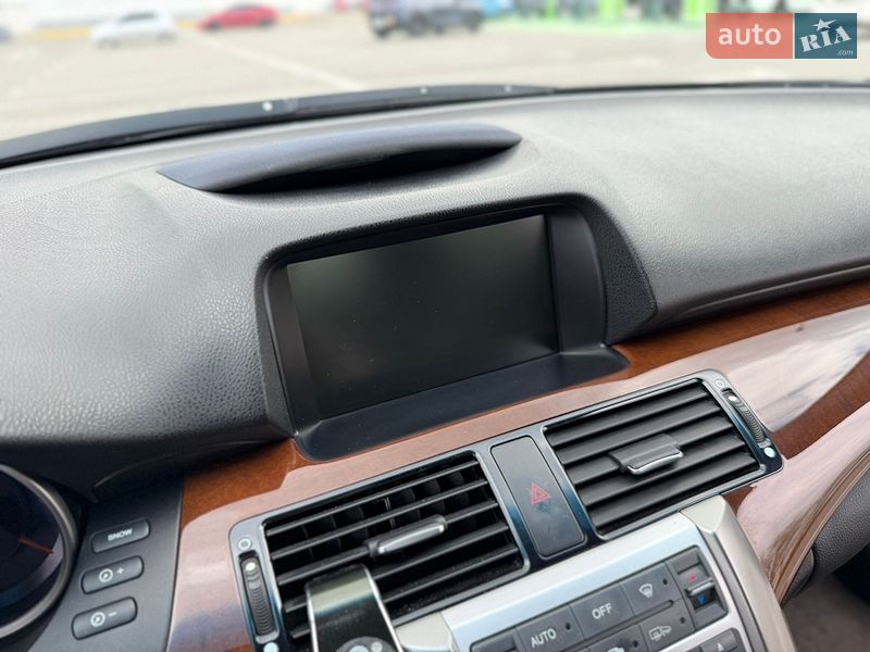 Седан Honda Legend 2006 в Одессе