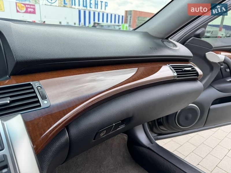 Седан Honda Legend 2006 в Одессе