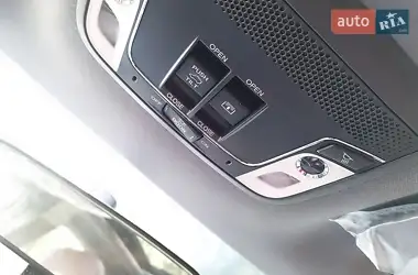 Honda M-NV 2022