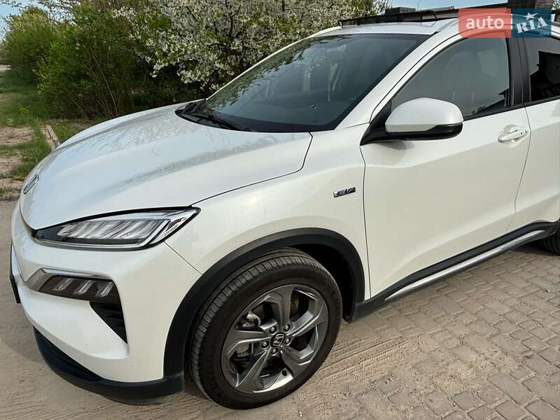 Honda M-NV 2021