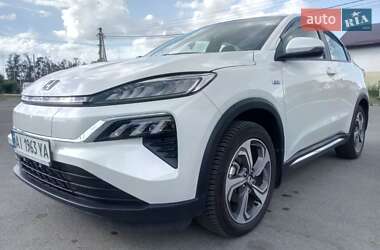 Honda M-NV 2022