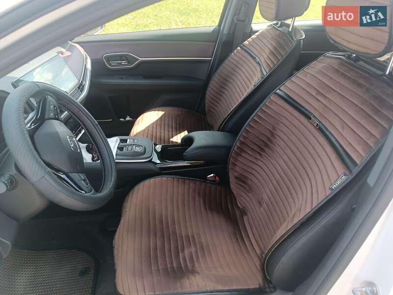 Внедорожник / Кроссовер Honda M-NV 2023 в Каменец-Подольском