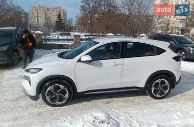 Позашляховик / Кросовер Honda M-NV 2023 в 