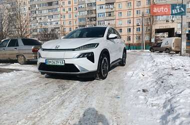 Позашляховик / Кросовер Honda M-NV 2023 в 